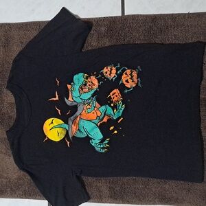 The children's place dinosaur Halloween tshirt
